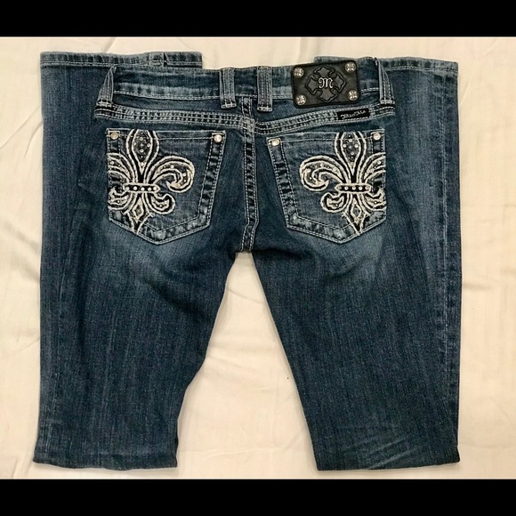Miss Me Bootcut Jeans - Picture 2 of 7
